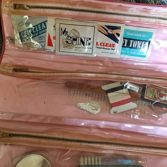 Vintage Travel Vanity Kit - Picture 4 of 8